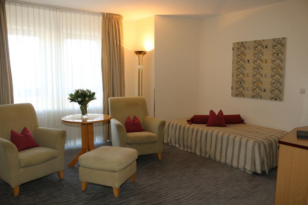 Vitalotel Roonhof Бад-Зальцуфлен Экстерьер фото